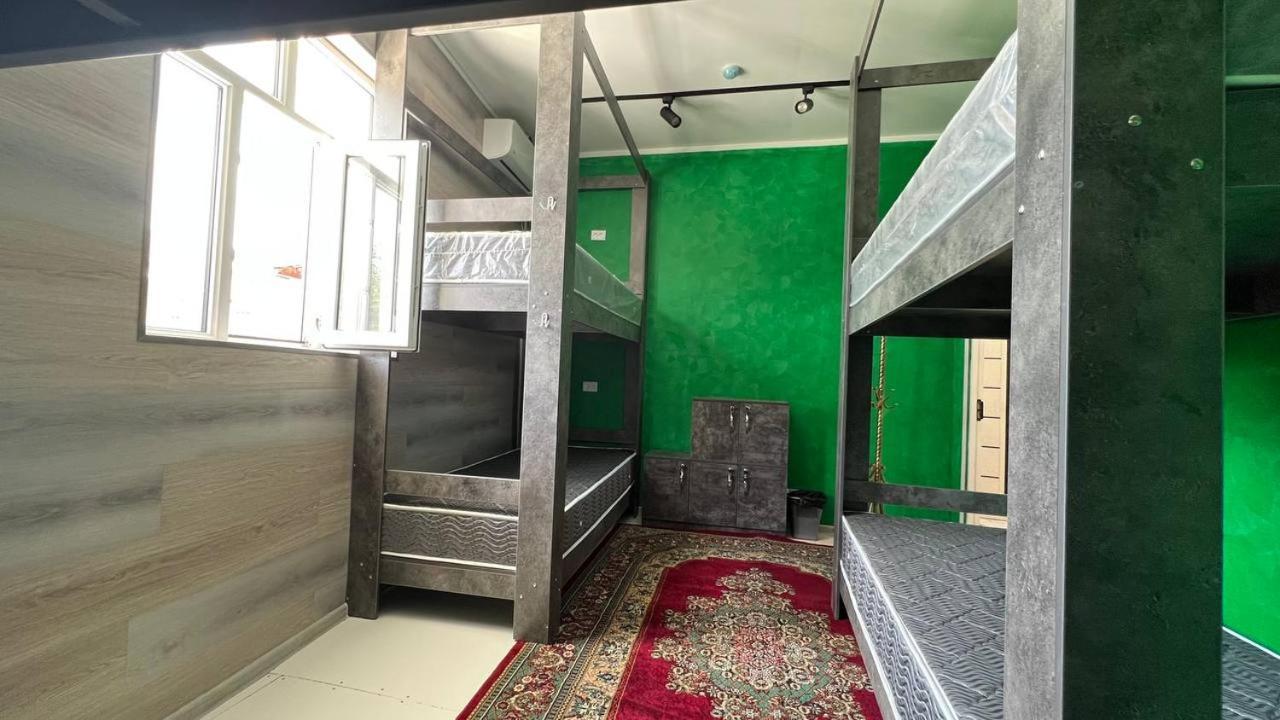 Hostel L&K タシュケント エクステリア 写真
