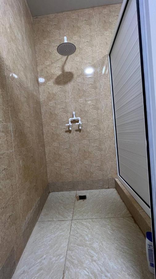 Hostel L&K タシュケント エクステリア 写真